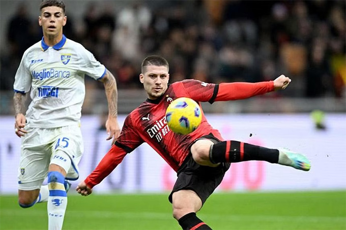 Frosinone vs AC Milan – Soi kèo nhà cái bóng đá 00h00 ngày 04/02/2024 – VĐQG Italia