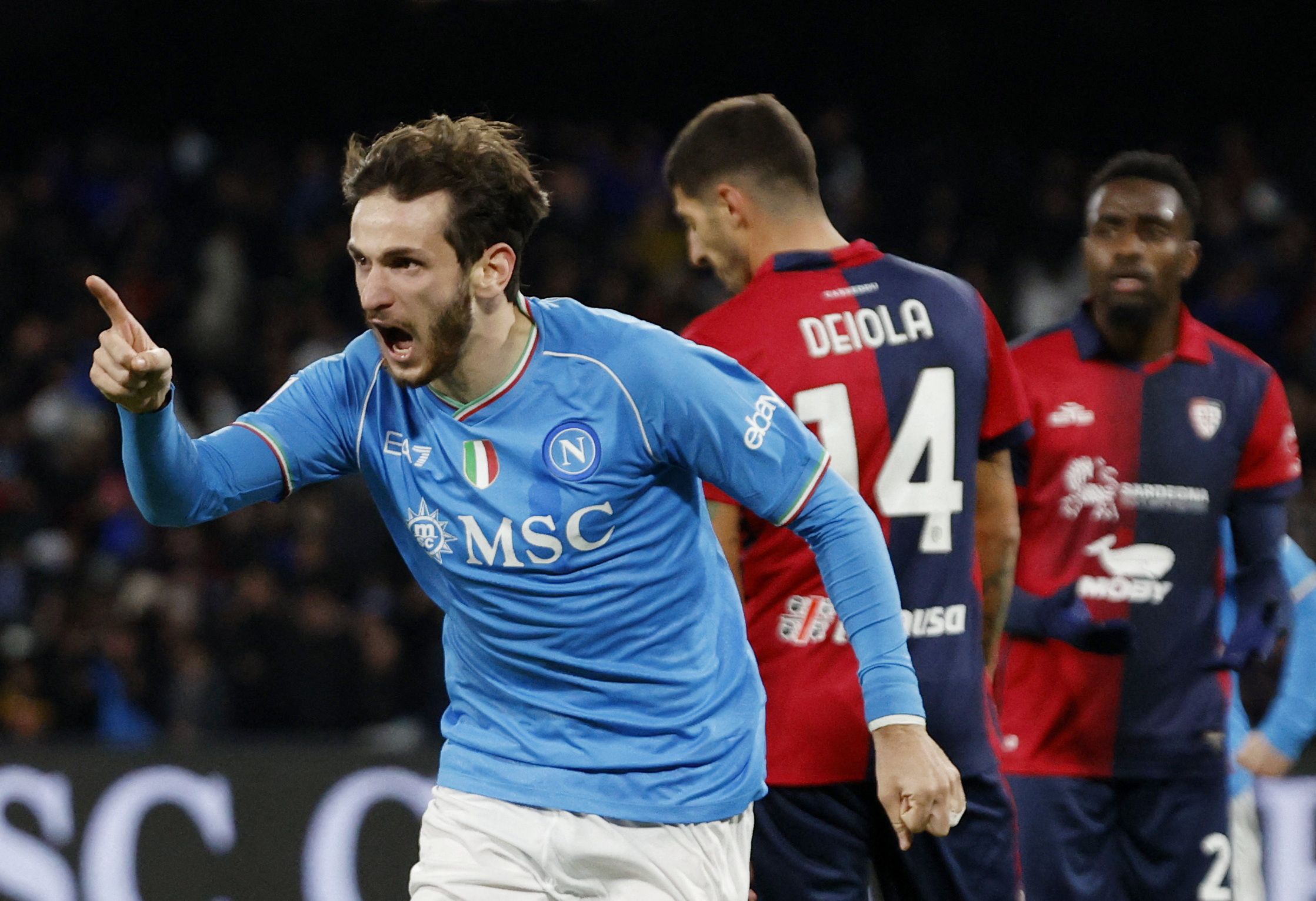 Cagliari vs Napoli – Soi kèo nhà cái bóng đá 21h00 25/02/2024 – VĐQG Italia