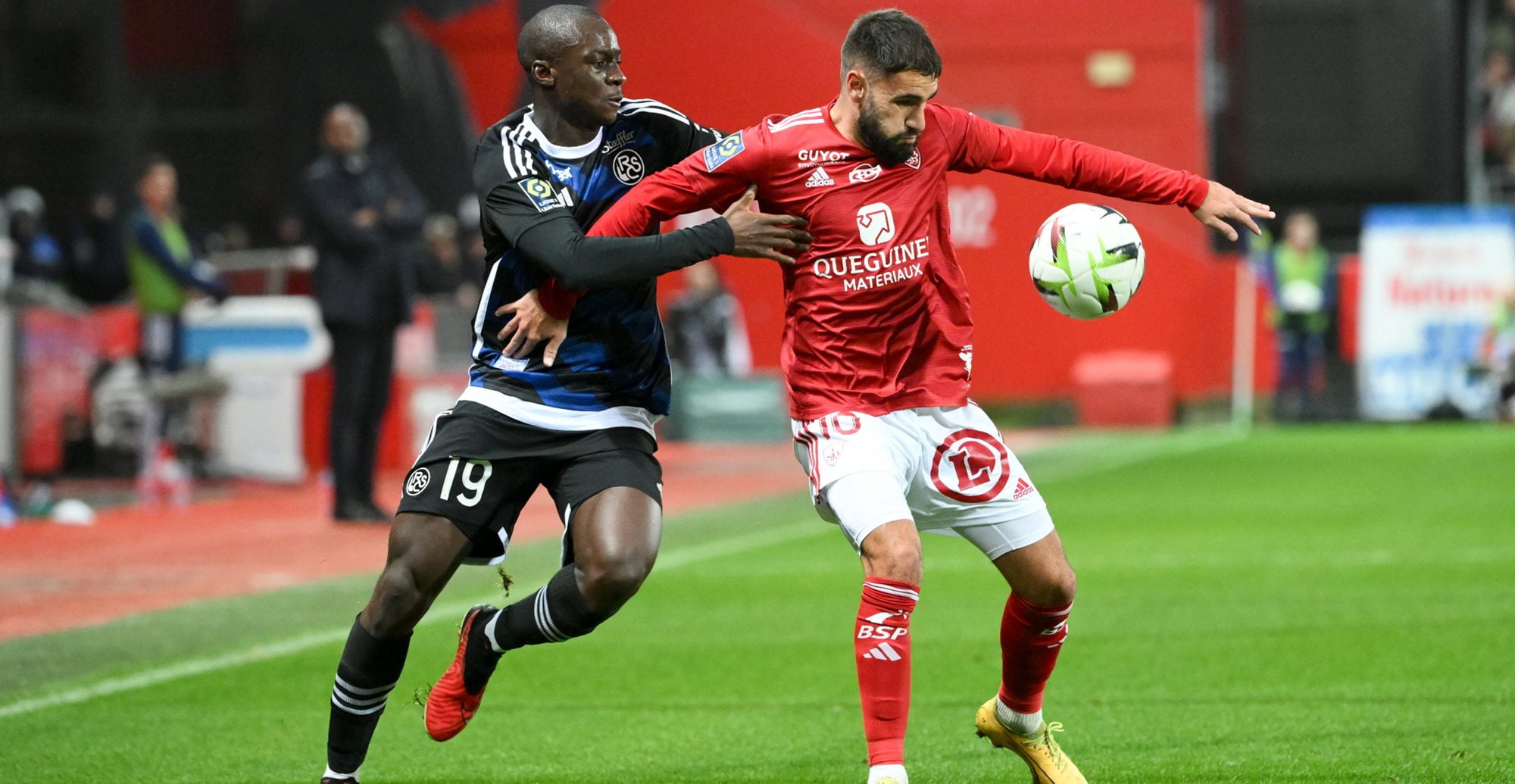 RC Strasbourg vs Stade Brestois – Soi kèo nhà cái bóng đá 03h00 25/02/2024 – VĐQG Pháp