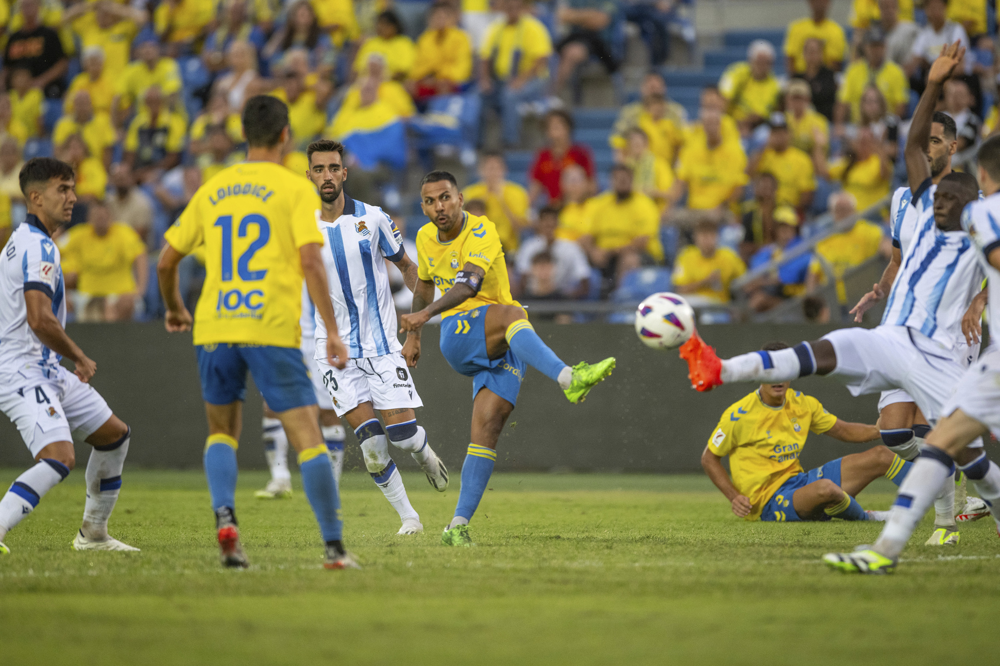 Las Palmas vs Almeria – Soi kèo nhà cái bóng đá 22h15 ngày 17/03/2024 – VĐQG Tây Ban Nha